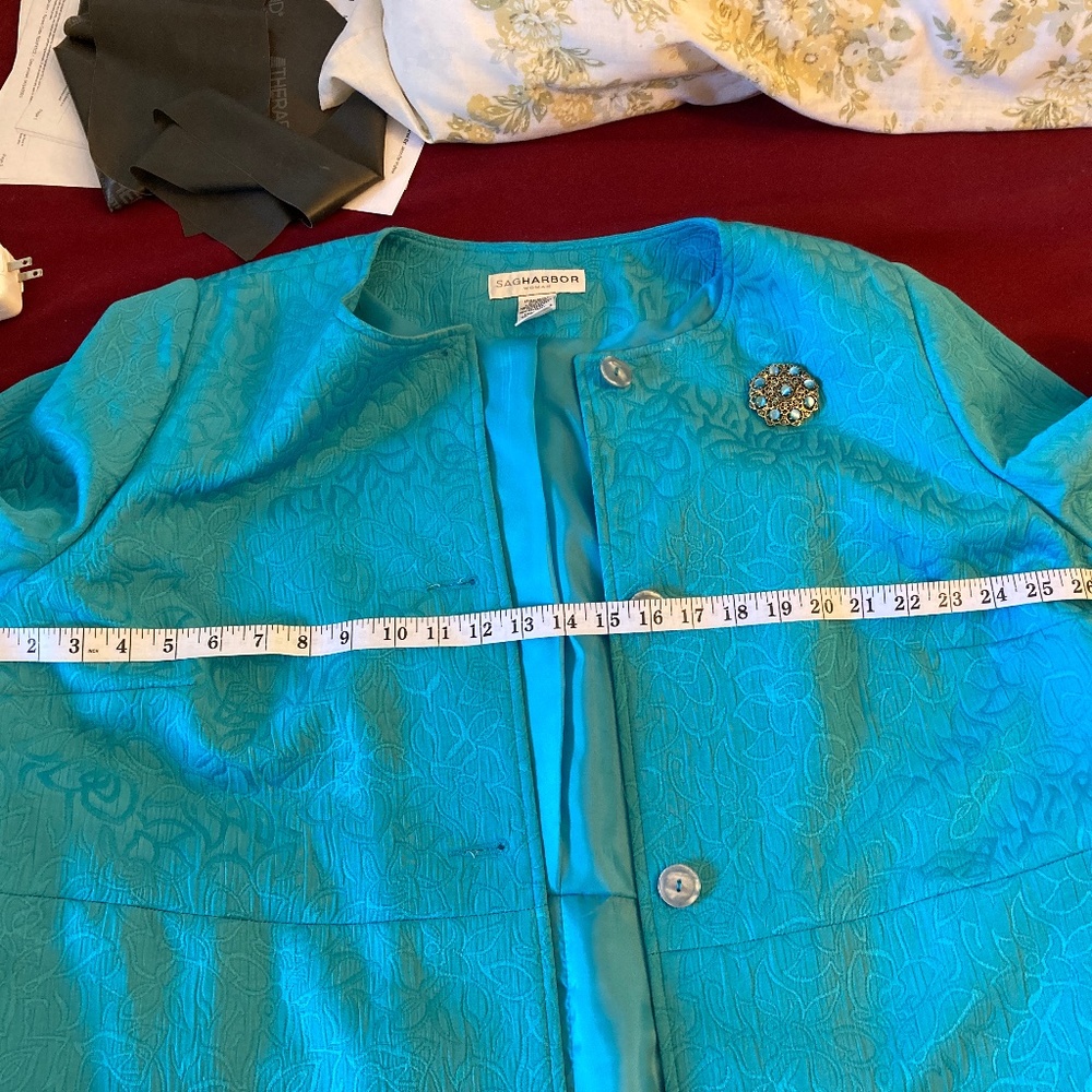 Button-Down Jacket - image 4